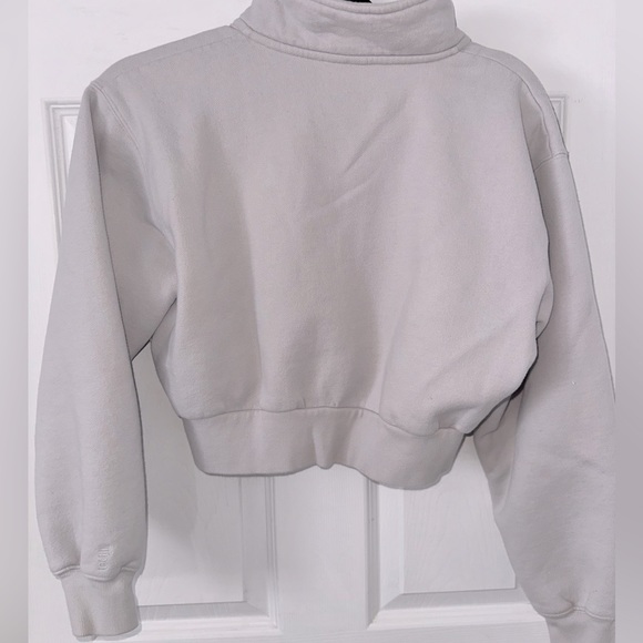 TNA Cozy Fleece Perfect 1/4 Zip Sweatshirt - Aritzia - Picture 2 of 3